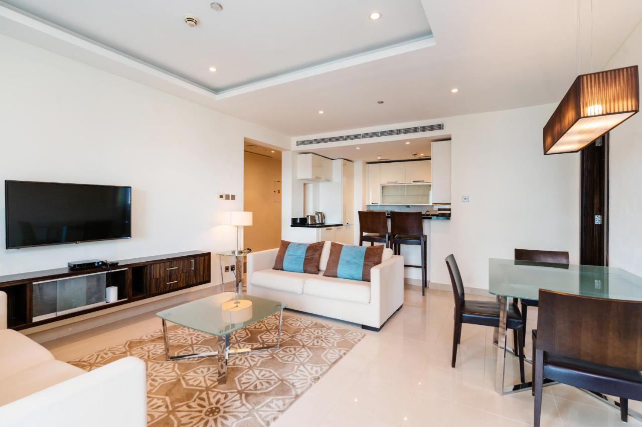 Royal Club By Rvhr, Bonnington Residential Tower - Jlt Apartment Dubai Exterior photo