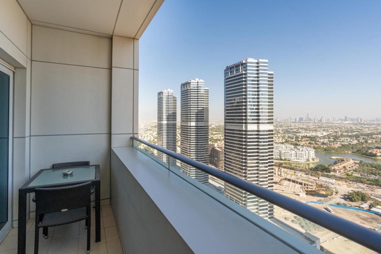 Royal Club By Rvhr, Bonnington Residential Tower - Jlt Apartment Dubai Exterior photo