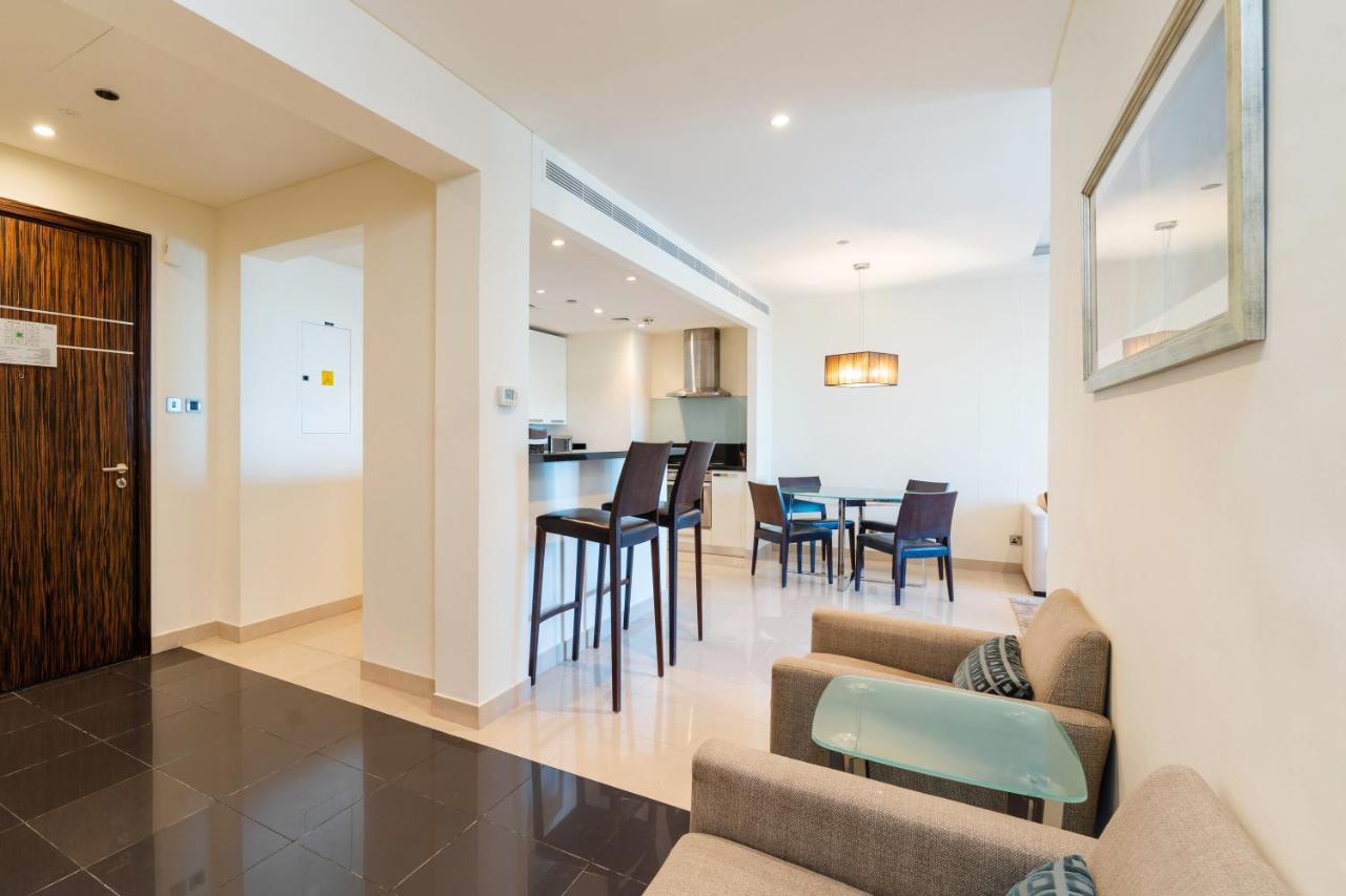 Royal Club By Rvhr, Bonnington Residential Tower - Jlt Apartment Dubai Exterior photo