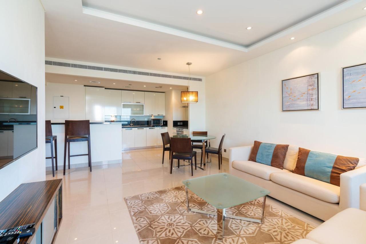 Royal Club By Rvhr, Bonnington Residential Tower - Jlt Apartment Dubai Exterior photo