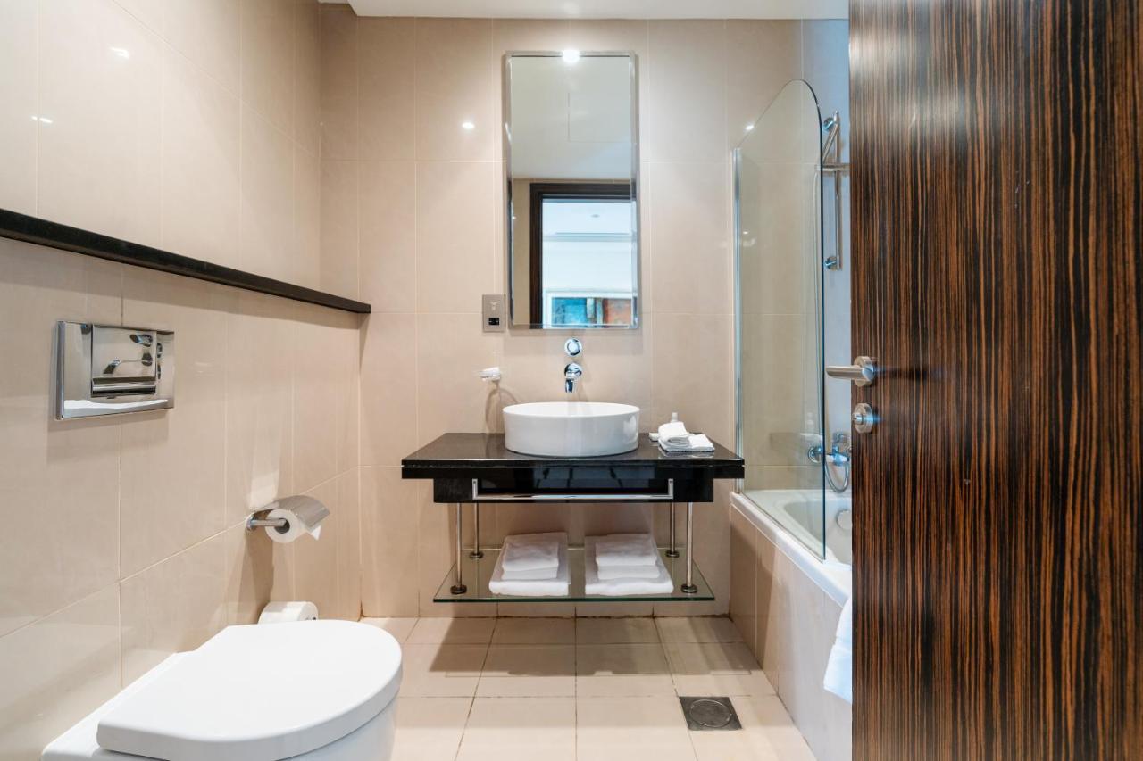 Royal Club By Rvhr, Bonnington Residential Tower - Jlt Apartment Dubai Exterior photo